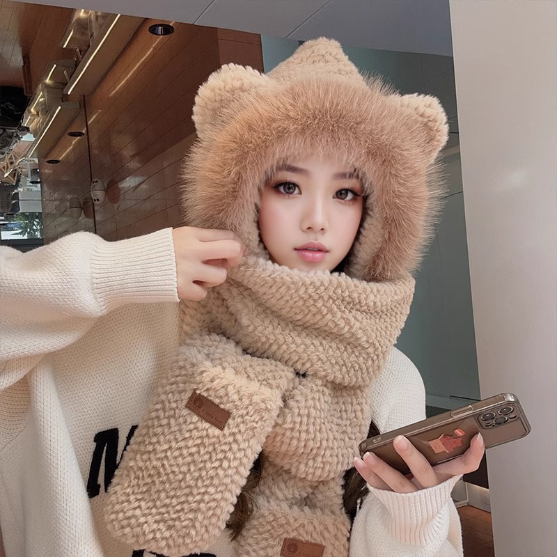 Picture of Cute Bear Hat Gloves Three-in-One Scarf Plush Hat Winter Riding Women's Easy Outdoor High-Level Warm Hat