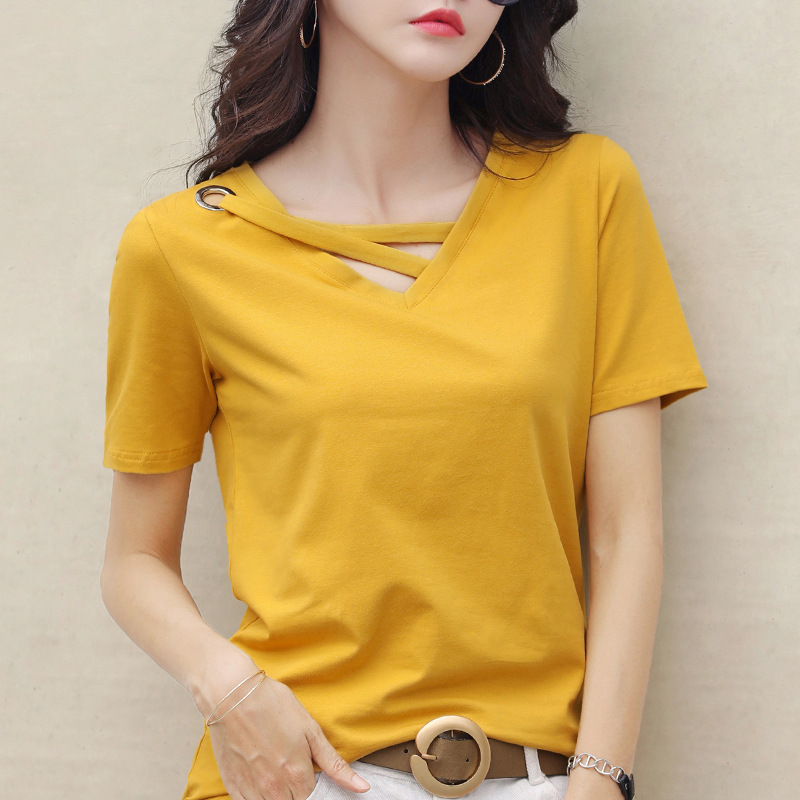 Picture of Short-Sleeved Women's 2025 New Summer White T-Shirt, Women's V-Neck Loose Korean Style Black Top, Casual Ins-Style Trendy Shirt