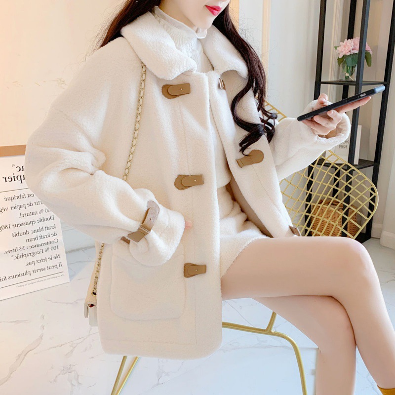 Fur Integrated Imitation Lamb Wool Outwear for Women Petite Short 2023 Autumn and Winter New Korean Style Loose and Versatile Top