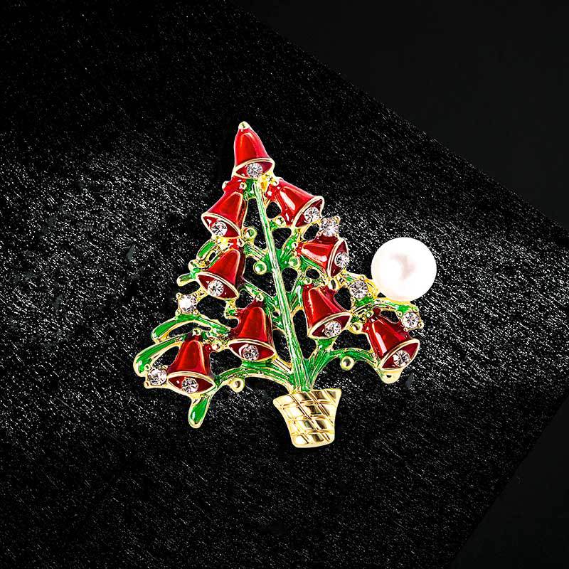 Picture of European and American Christmas brooch cartoon cute red brooch fashion high-end oil drop pin for men and women