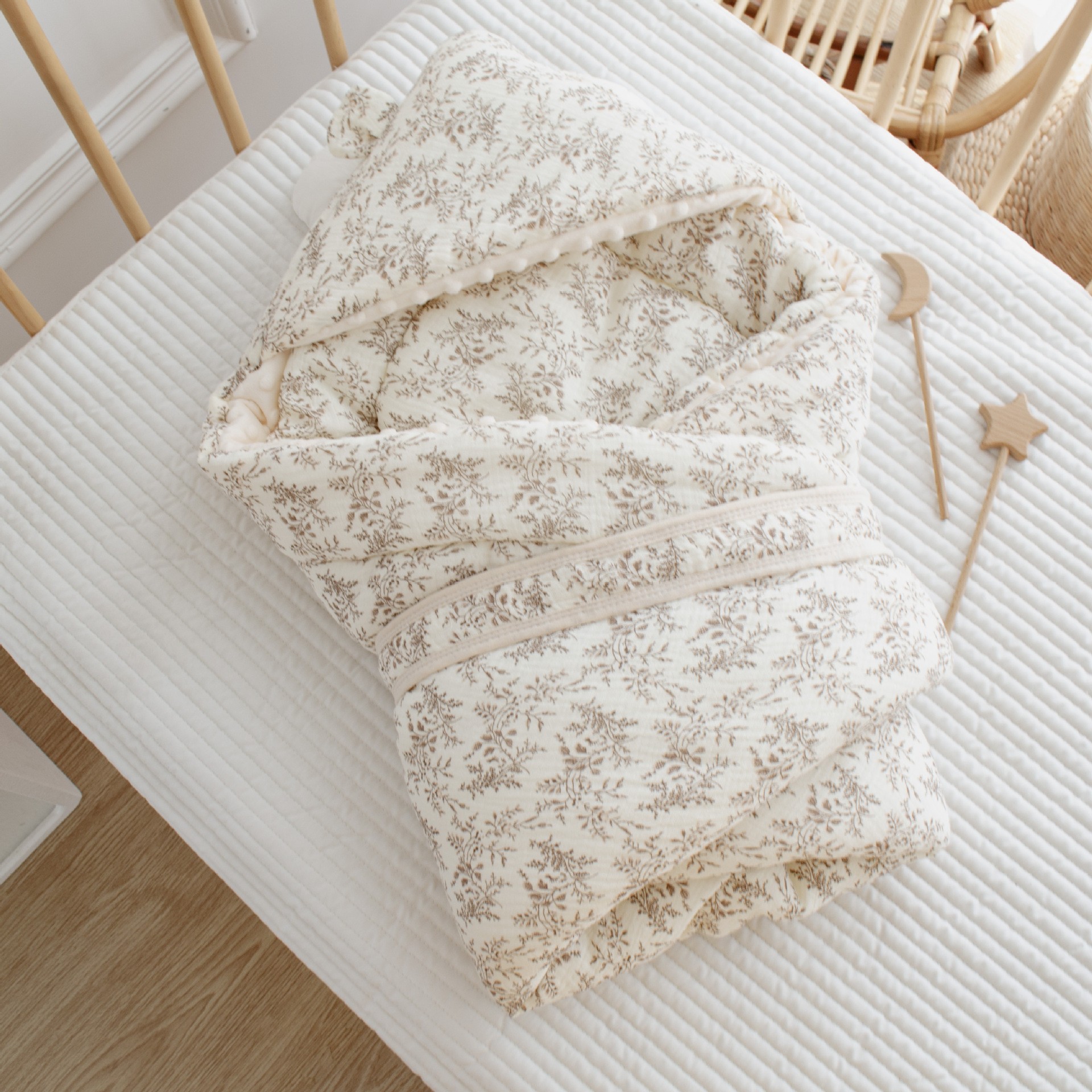Picture of Autumn and Winter Cotton Baby's Ear Coated Cotton Cartoon Printing Newborn Birth Room Bean Blanket Thickened Cushion
