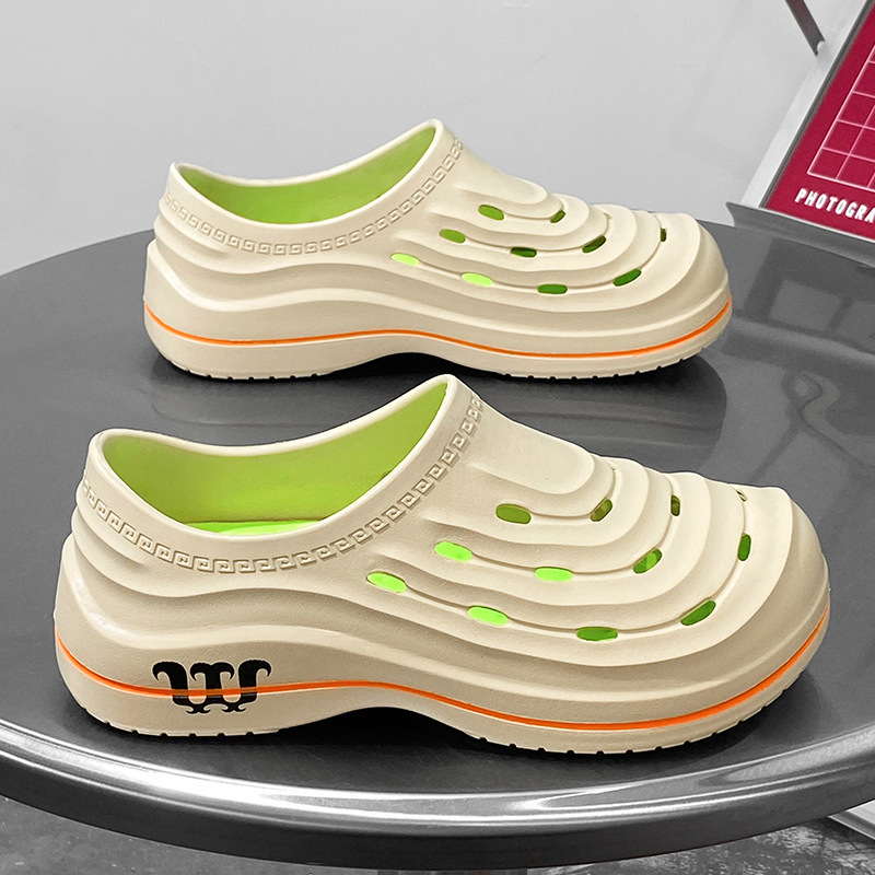 Hole Shoes Men's Shoes Summer New Casual Breathable Non-slip Soft Sole Shoes Anti-odor Not Tired Feet Outer Wear Beach Sandals