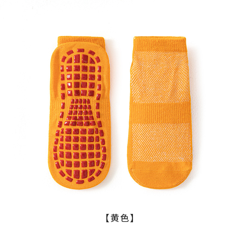 Picture of [Factory wholesale] Children's trampoline dispensing non-slip floor socks summer mesh breathable playground socks