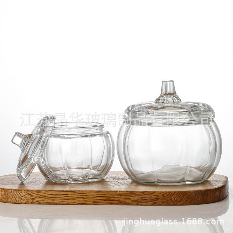 Manufacturer Customized Creative Small Pumpkin Bottle Storage Jar Candle Cup with Lid Cover Candle Holder Candy Storage