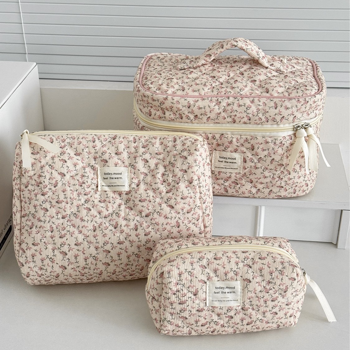 Cross-border Corduroy Pink Floral Cosmetic Bag Travel Portable Large Capacity Fresh Ins Style Storage Bag