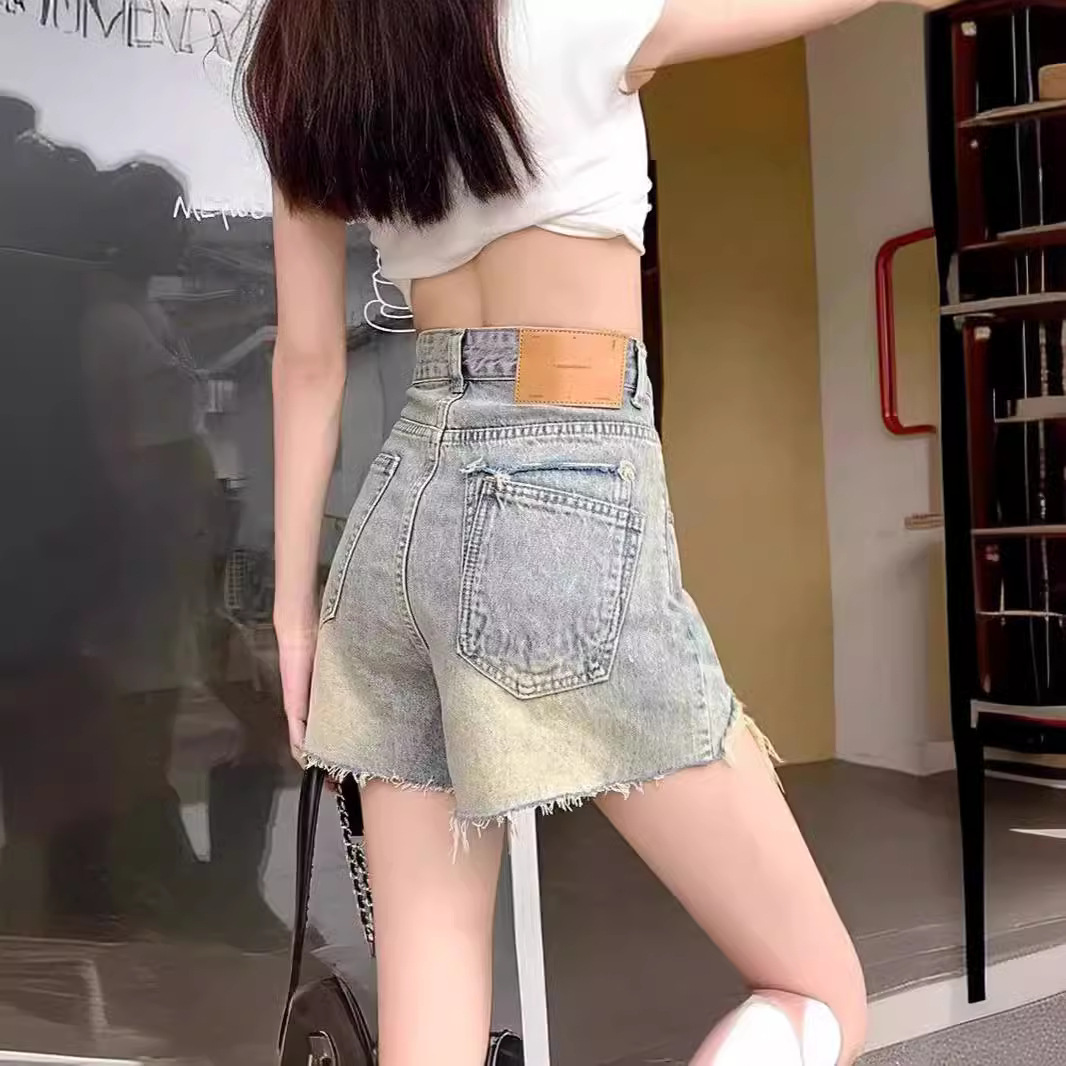 Hot Girl's Hole Denim Shorts Women's Summer American Style Retro Small High Waist Slimming Design Sense A- line Wide Leg Pants