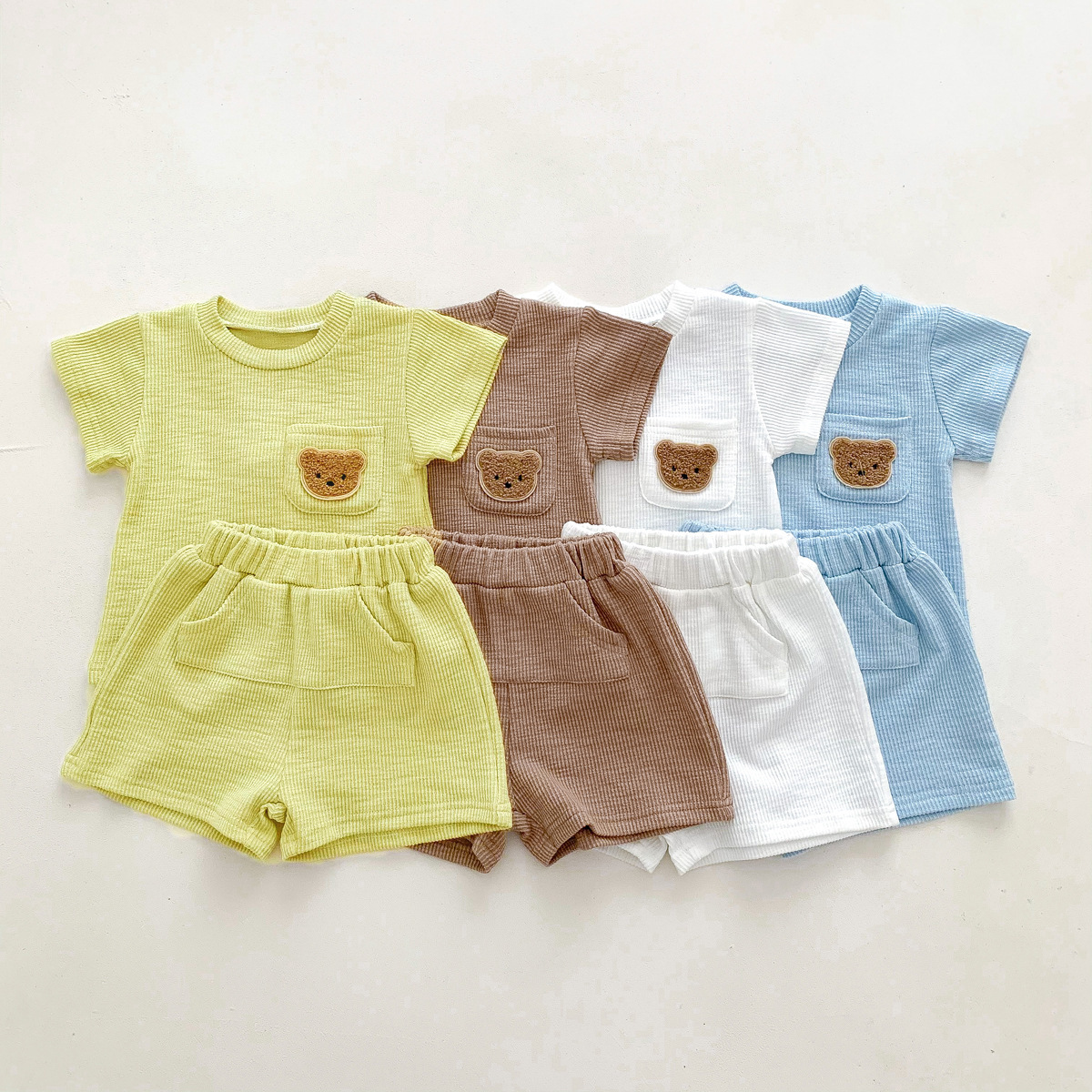 2024 K-Style Ins Kidsren's Summer Bear Suit Male and Female Baby Short-Sleeved Shorts Simple Casual Two-Piece Set