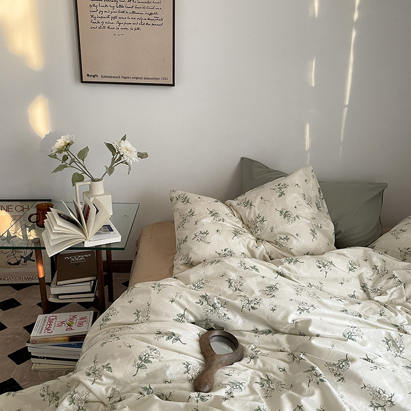 Picture of Small fresh pastoral style cotton bed four-piece set cotton bed sheet quilt cover quilt cover bed hat dormitory three-piece set