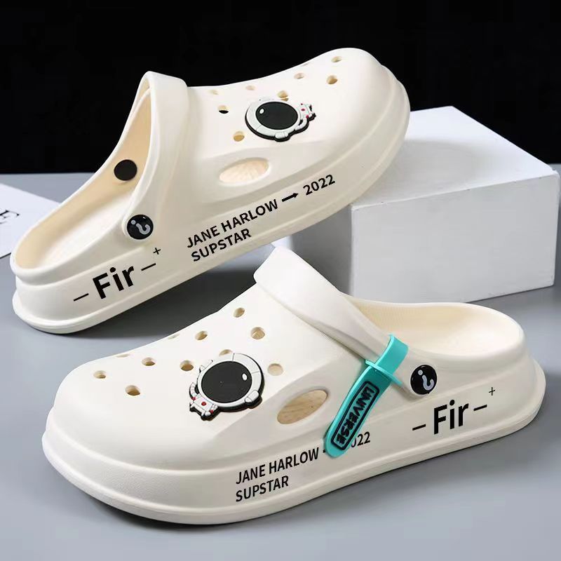 Slippers Men's Hole Shoes 2023 New Durable Non-slip Thick Bottom Casual Outfit Korean Style Beach Soft Bottom Toe