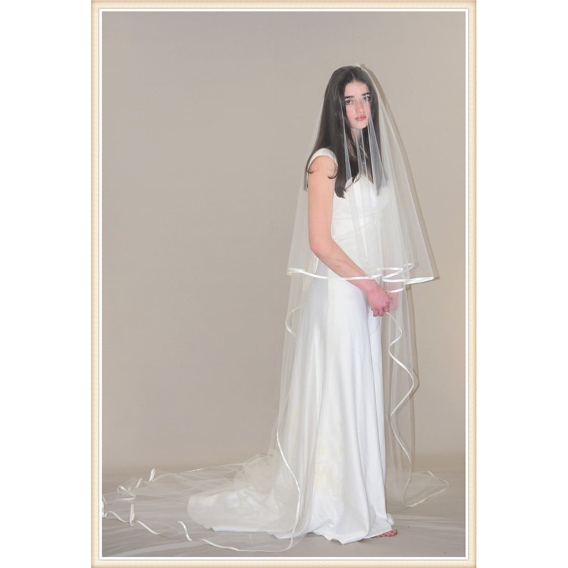 Picture of 2020 gauze white ivory edging white ivory long bridal veil double layer Chapel wedding