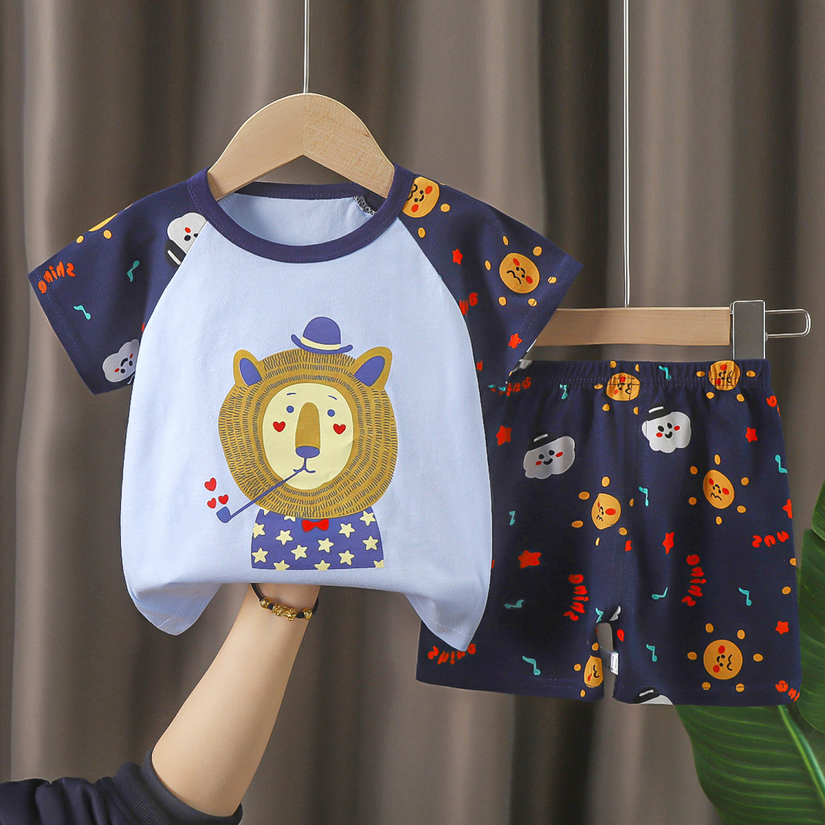Picture of Children's Short-Sleeved Suit Pure Cotton Summer New Baby Boy Summer T-Shirt Girl Clothing Thin Kidsren's Clothing Carefully Selected