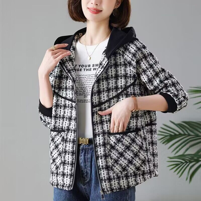 Autumn and Winter new warm fleece-lined thick fashion Plaid tweed women's coat cotton-padded coat versatile short hooded top