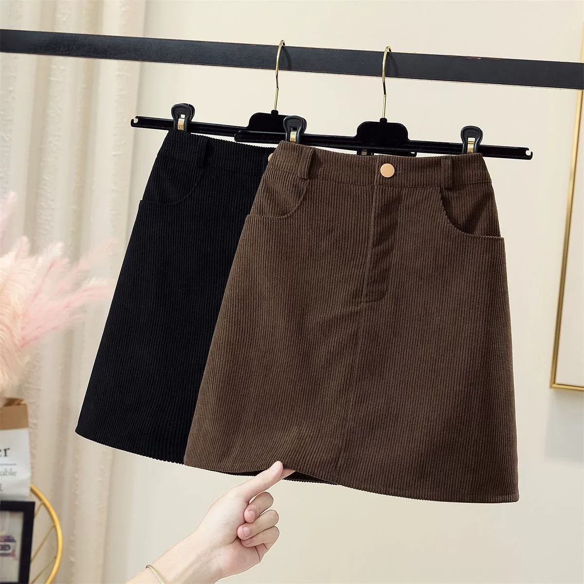 Corduroy Women's Skirt plus size chubby girl Autumn and Winter Hip Women's A- line Skirt Slimming All-match One-step Skirt