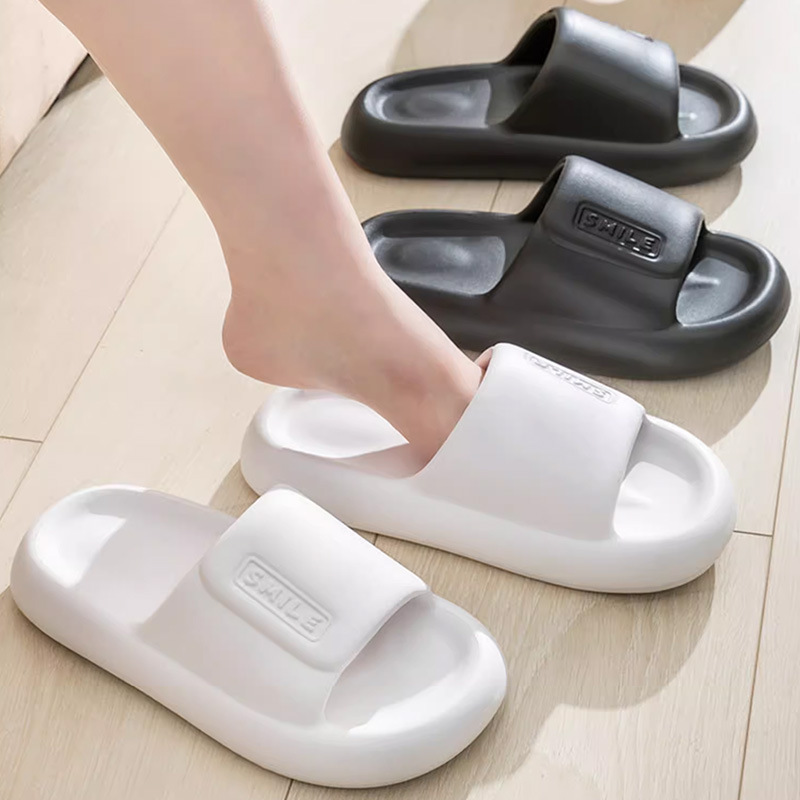 Simple Summer New Style Slippers for Home Bathing, Non-Slip Slippers for Couples, Soft and Fashionable Slippers for Home Use