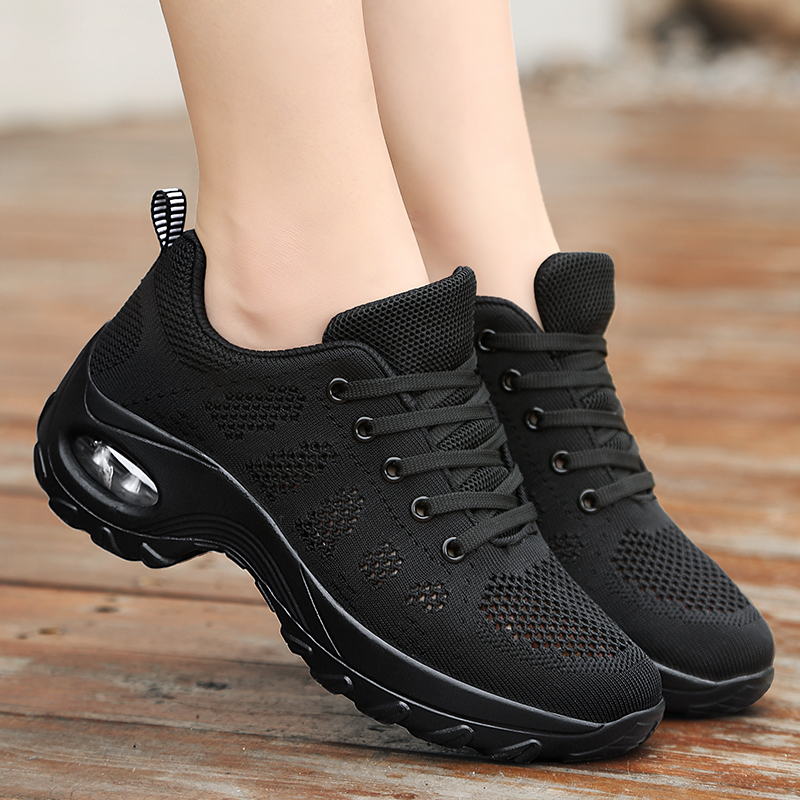 Picture of 2024 Black Dance Shoes Yang Liping Square Dance Shoes Soft Sole Women's Jazz Shoes Middle Heeled Sports Dance Shoes Not Tired Feet