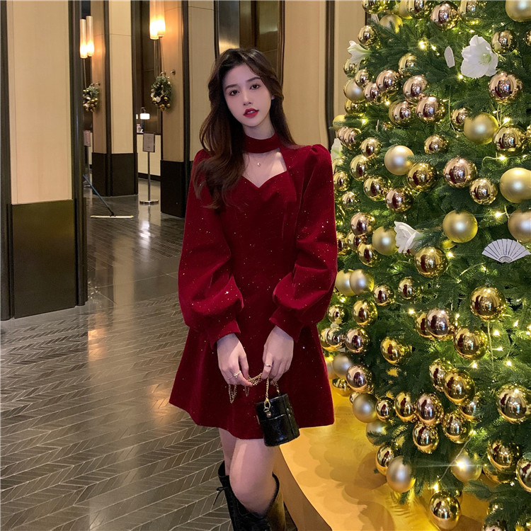 Christmas Red Annual Meeting Sisters Velvet dress Autumn and Winter New Elegant Cary Machine Design Sense Dress Women's Dress