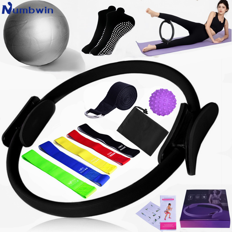Numbwin Yoga Accessories 13-Piece Set with 600 Rings Pilates Yoga Balls and Massage Ball Box