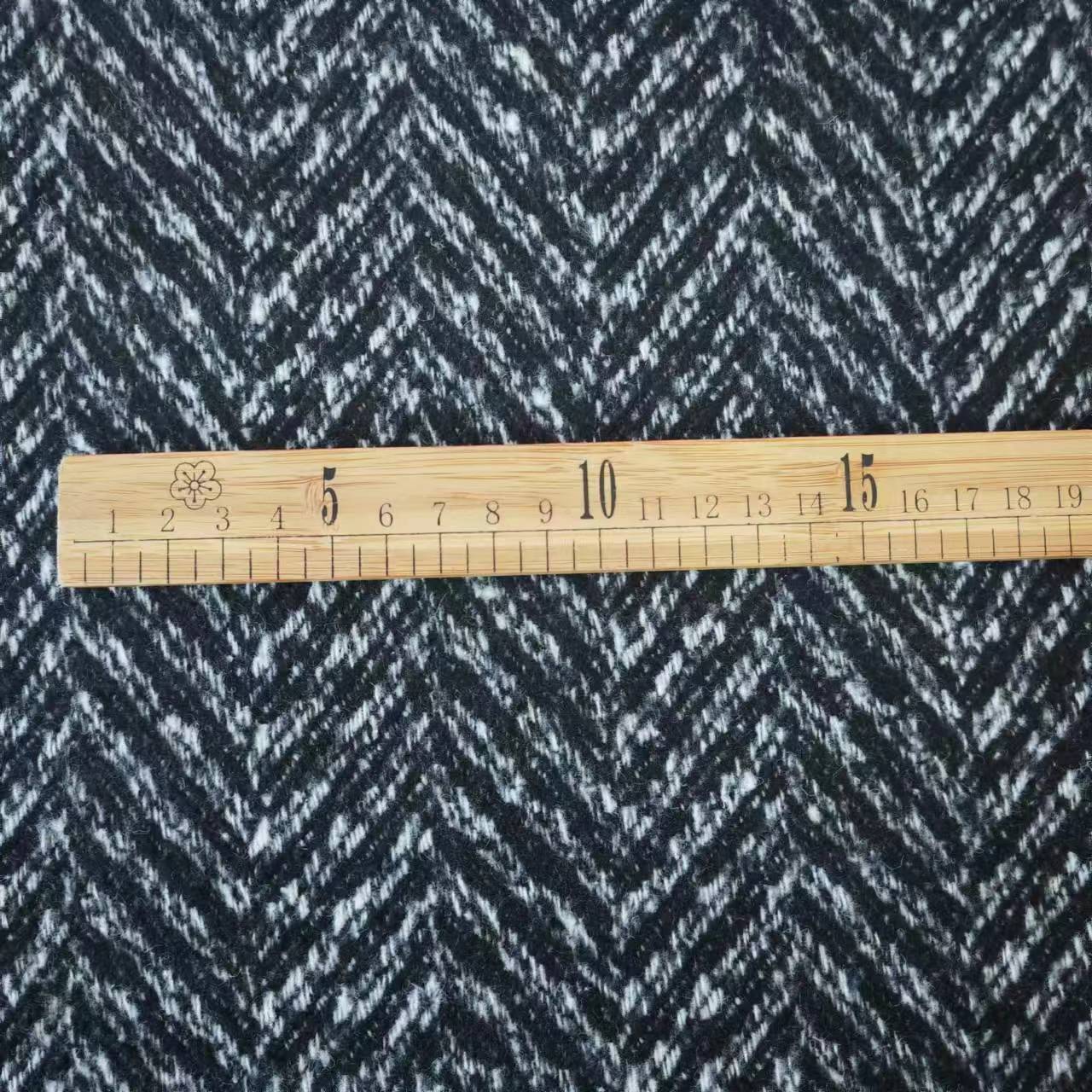 Picture of Shaoxing Factory in stock Autumn and Winter Wide Herringline Dress Fashion Shoes and Hats Luggage Fancy Herringline Slub Wool Cloth