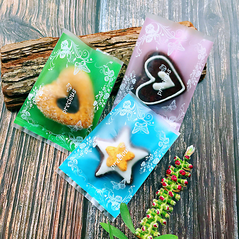 25g Butterfly Love Flower Baking packaging snowflake crisp cow rolled cake cookies Dried scented tea packaging bag machine bag sealing 100