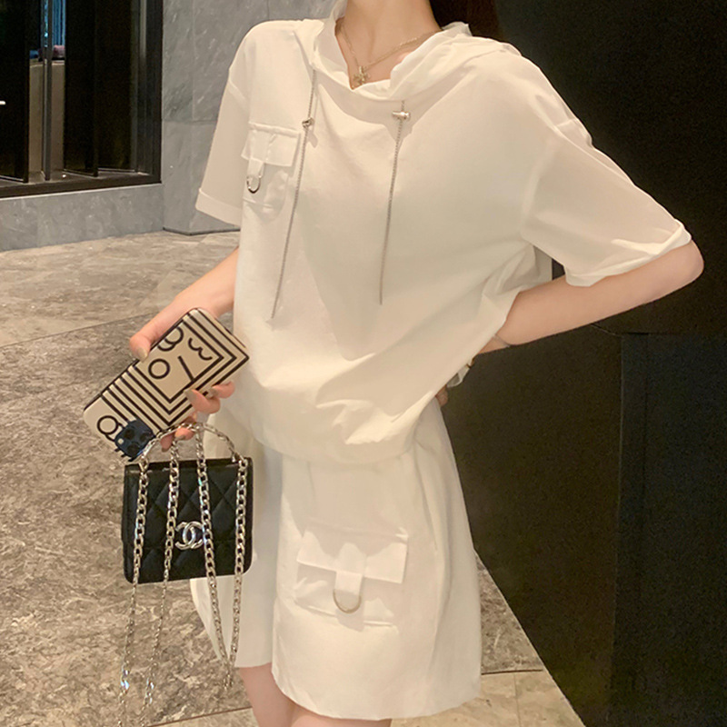 Casual Sports Running Suit for Women Summer New Internet Celebrity Slimming and Age-Reducing Fashionable White Shorts Two-Piece Set