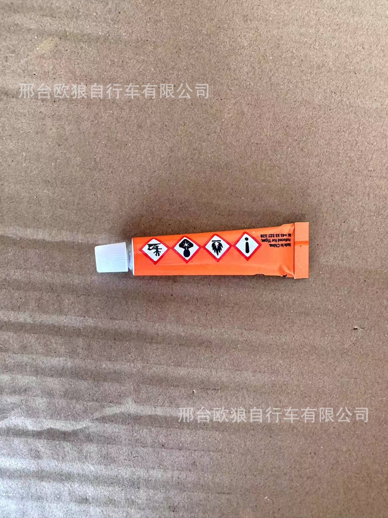 Picture of Bicycle tire repair film glue mountain bike motorcycle electric car tire repair tool suit repair cold patch