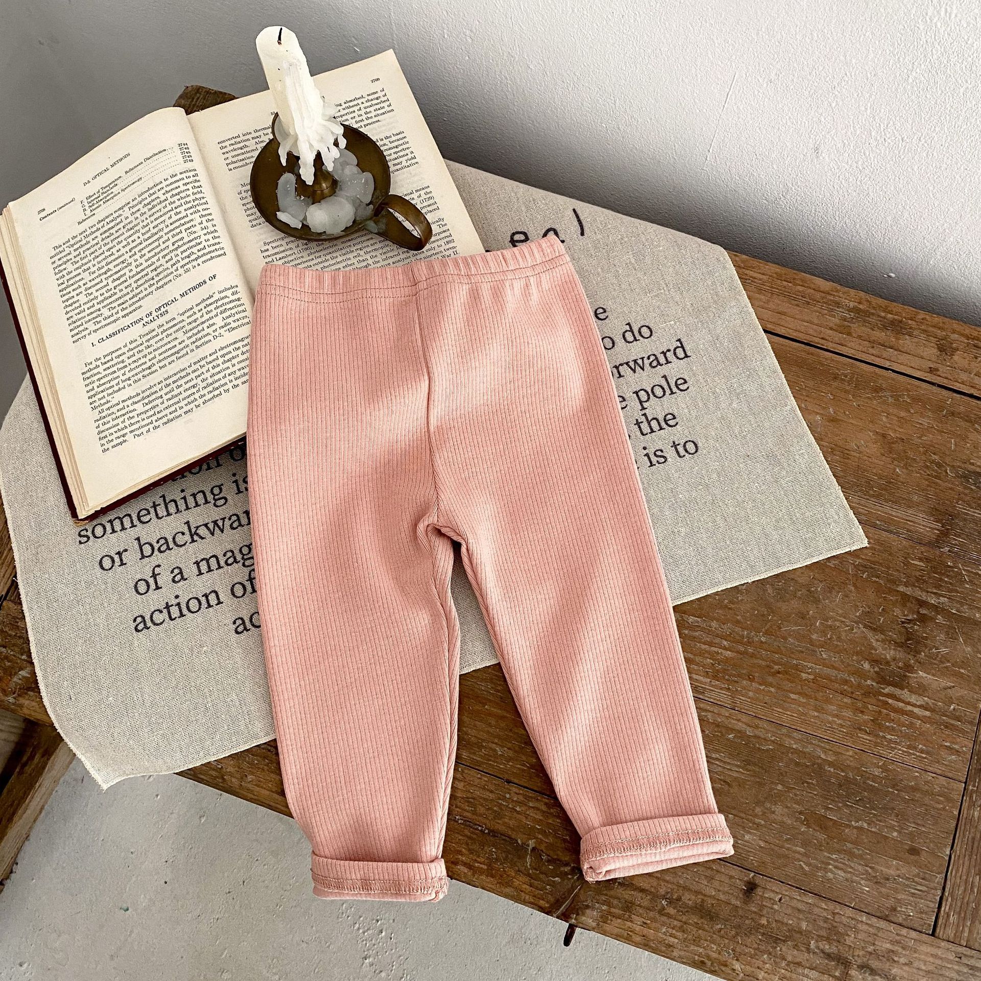 Picture of Ins 2025 New Autumn Clothing for Infants, Boys and Girls, Solid Color Pattern Threaded Versatile Cotton Mid-Waist Leggings