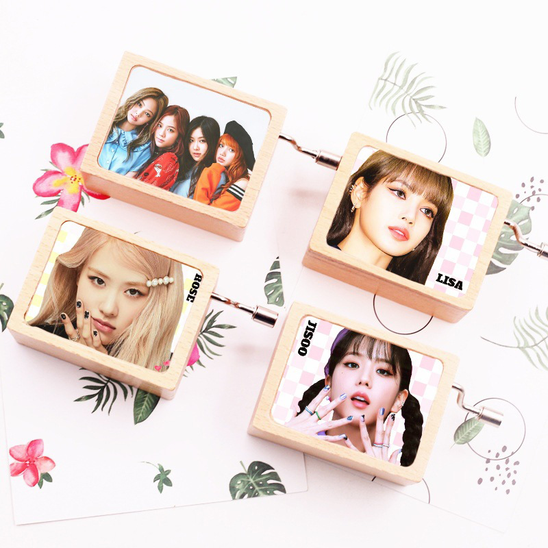 BLACKPINKLisa peripheral gold Jenny jinzhixiu Park Caiying in stock Beech hand-cranked music box decoration 002