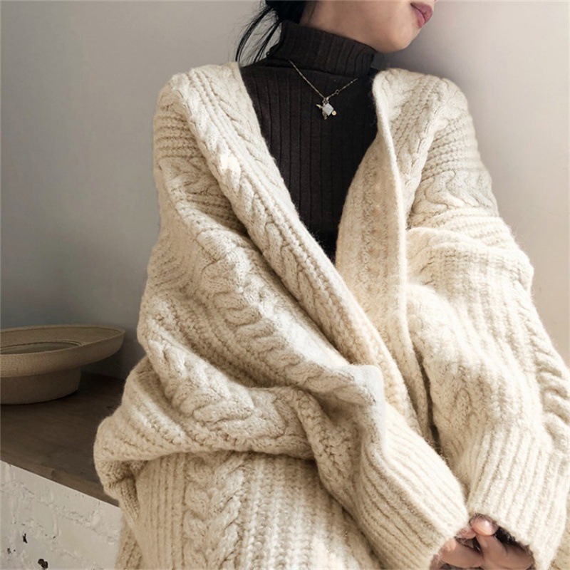 Picture of New Outer Knitted Cardigan 2025 Retro Fashion Simple Thickeneded Loose Twist Long Sweater Jacket for Women