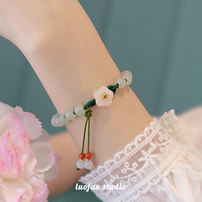 Douyin's Same Jade Round Beads Small Peach Blossom Braided Bracelet Female Niche Design Student Bestie Gift Round Bead Bracelet
