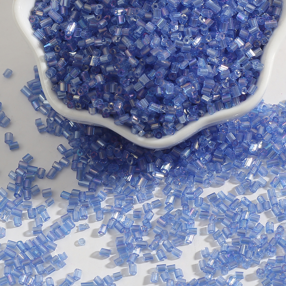 Picture of 2mm magic color H-tube beads hand-sewn beads loose beads diy hand-made color-plated glass rice beads material jewelry accessories wholesale