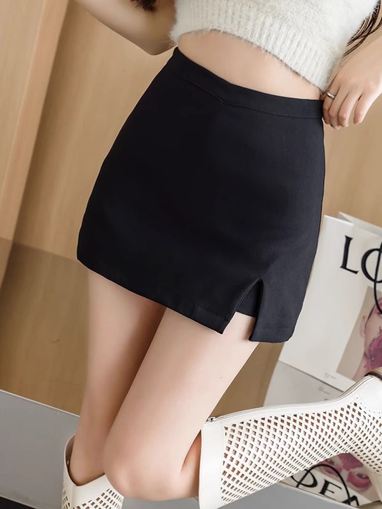 Black Skirt Women's 2025 Autumn New Fashion High Waist V-shaped Slim-fit Split Navel A- shaped Hip Short Pants Skirt