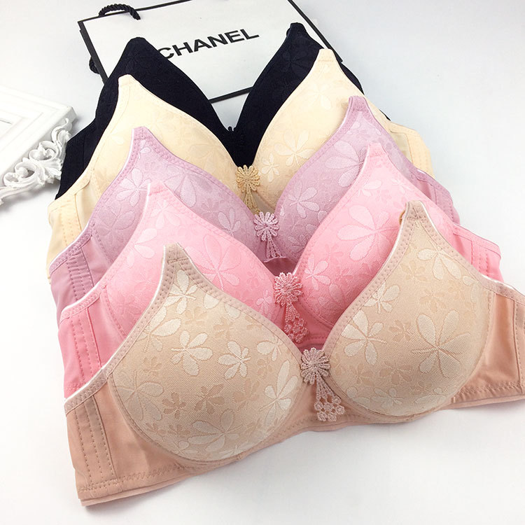 A generation of two-breasted mother bra comfortable thin underwear bra for the elderly small chest without steel ring wholesale