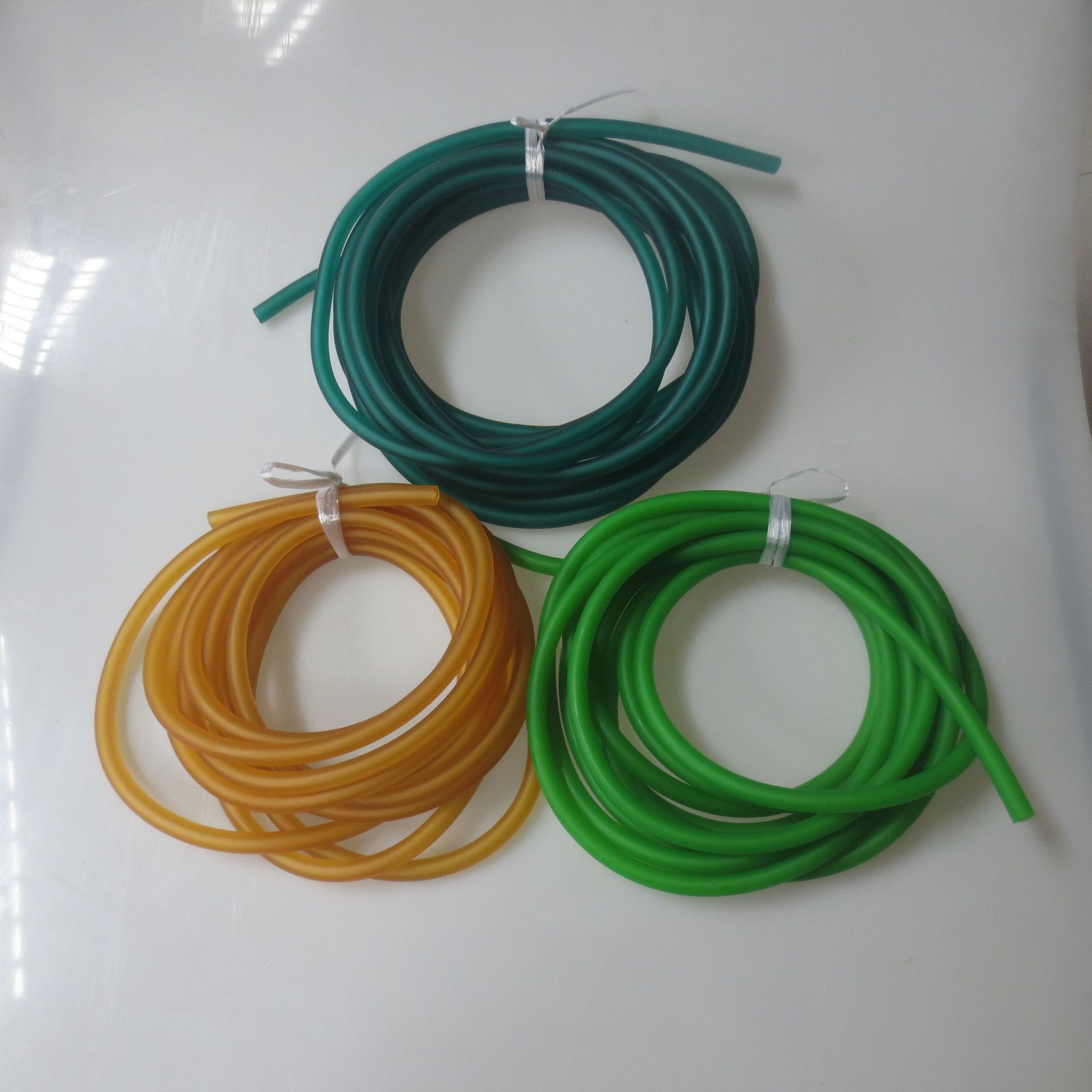 Thickened and Thickened 3090 High Elastic Fitness Rubber Band Yoga Tension Rope Physical Training Stretcher for Sports Students