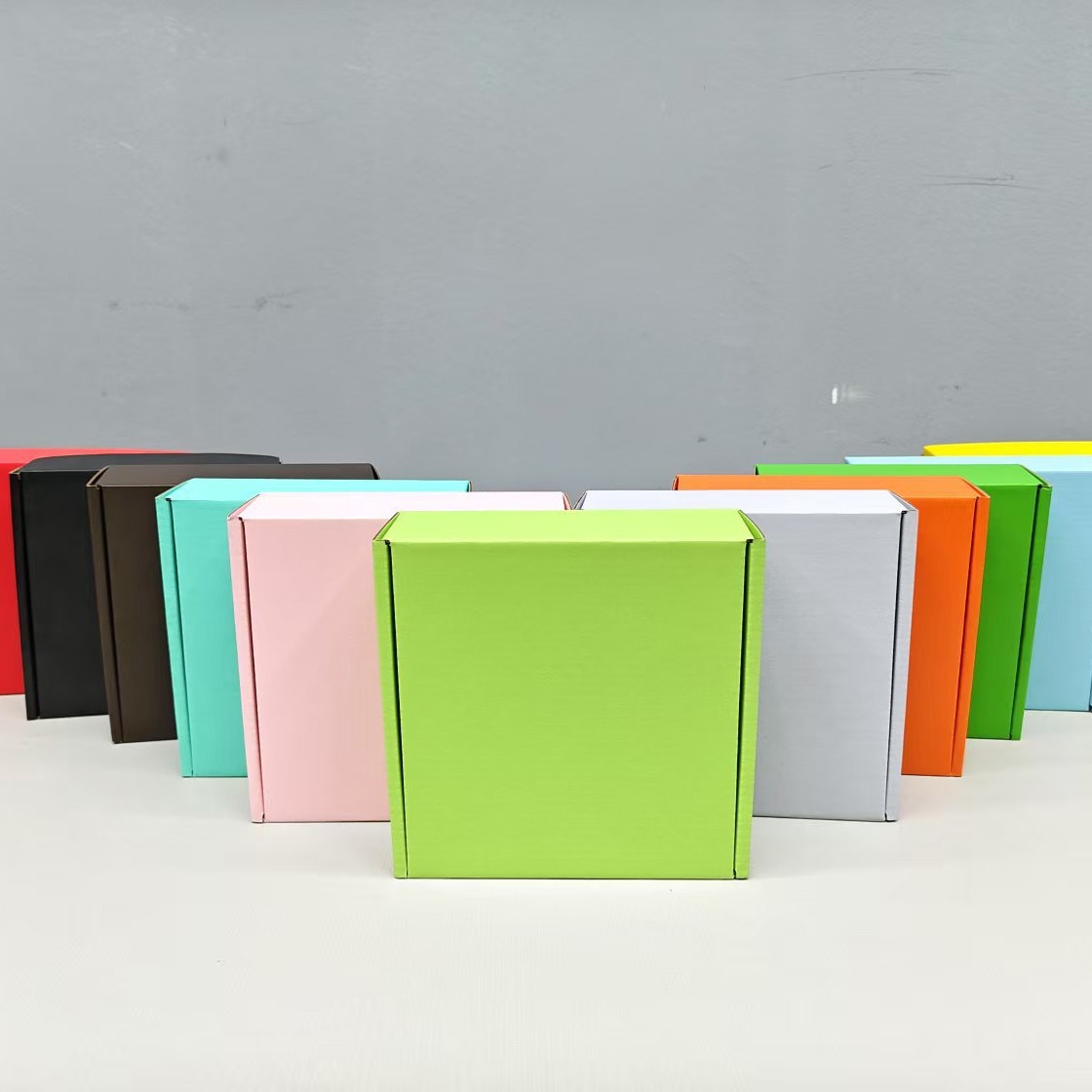 Picture of Sundate Hard Color Airplane Box Ready-Made Jewelry Box Wearable Square Jewelry Box Gift Box Express Packaging Box