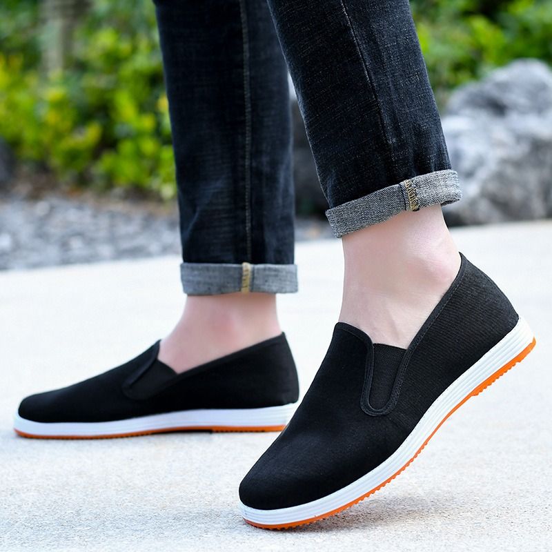 Old Beijing Cloth Shoes Men's Soft Sole Breathable Non-Slip Genuine Non-Slip Casual Slip-On Black Cloth Shoes Winter Cotton Shoes