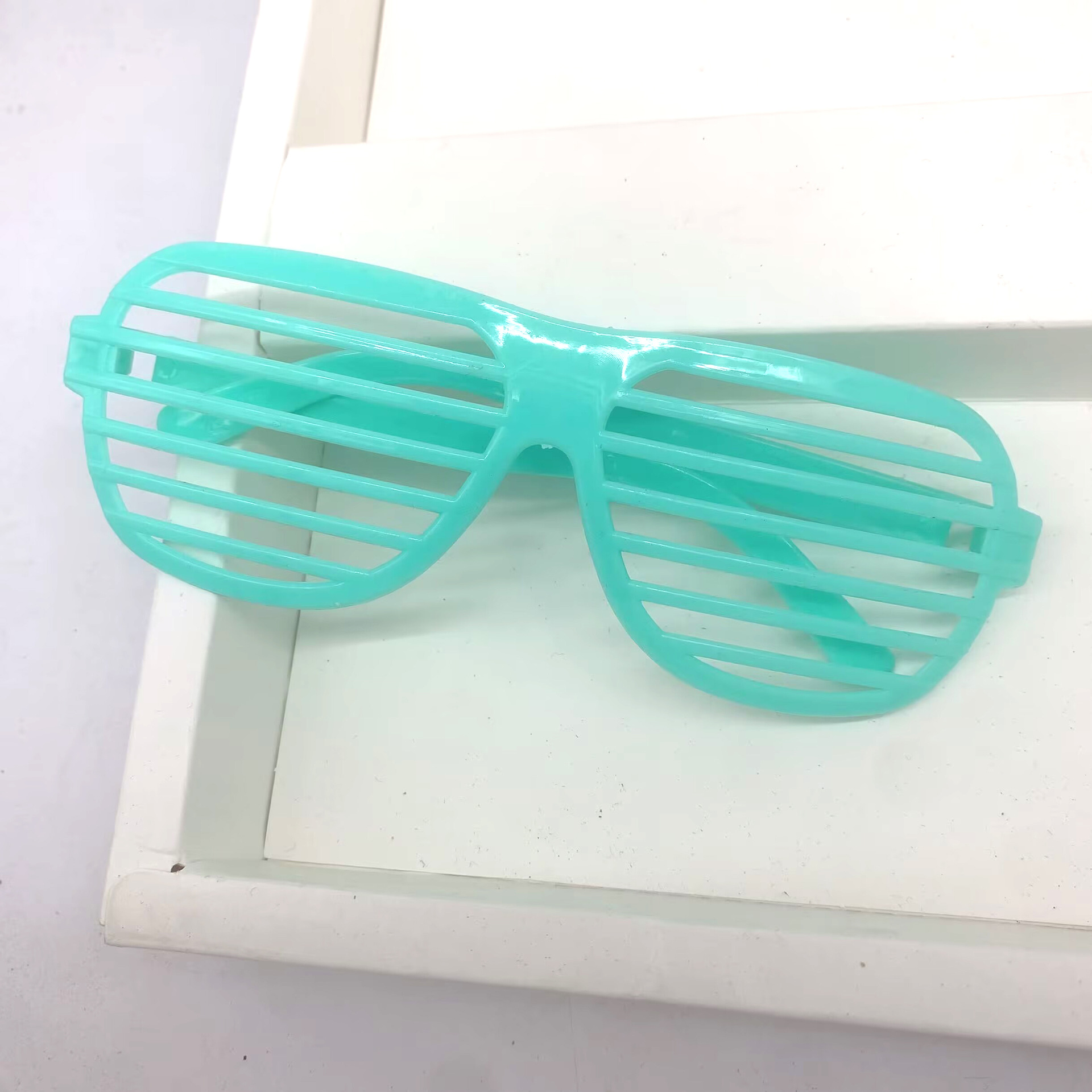 Picture of Blinds Glasses Frame Masquerade party party Glasses party Decorative Glasses No Lenses
