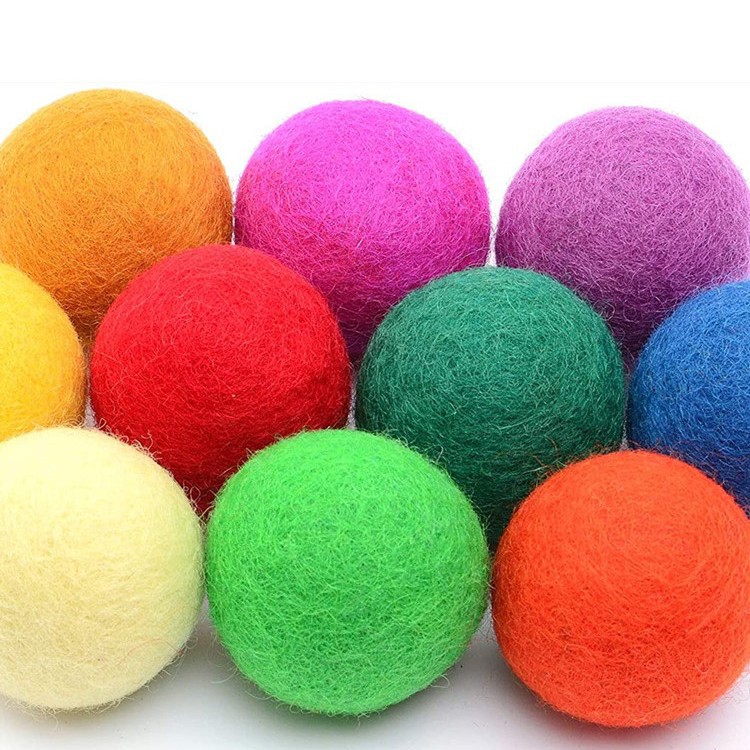 Wholesale 5, 6, 7, 8cm wool felt balls Christmas decoration balls, handmade DIY colorful scratch-and-scratch wool felt balls