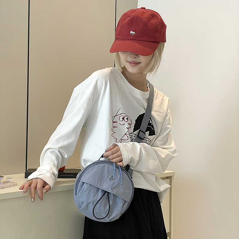 Picture of Simple Fashion Trendy Small Round Bag 2024 Autumn and Winter New Lightweight High Beauty Value Lightweight Shoulder Bag Women Crossbody Bag