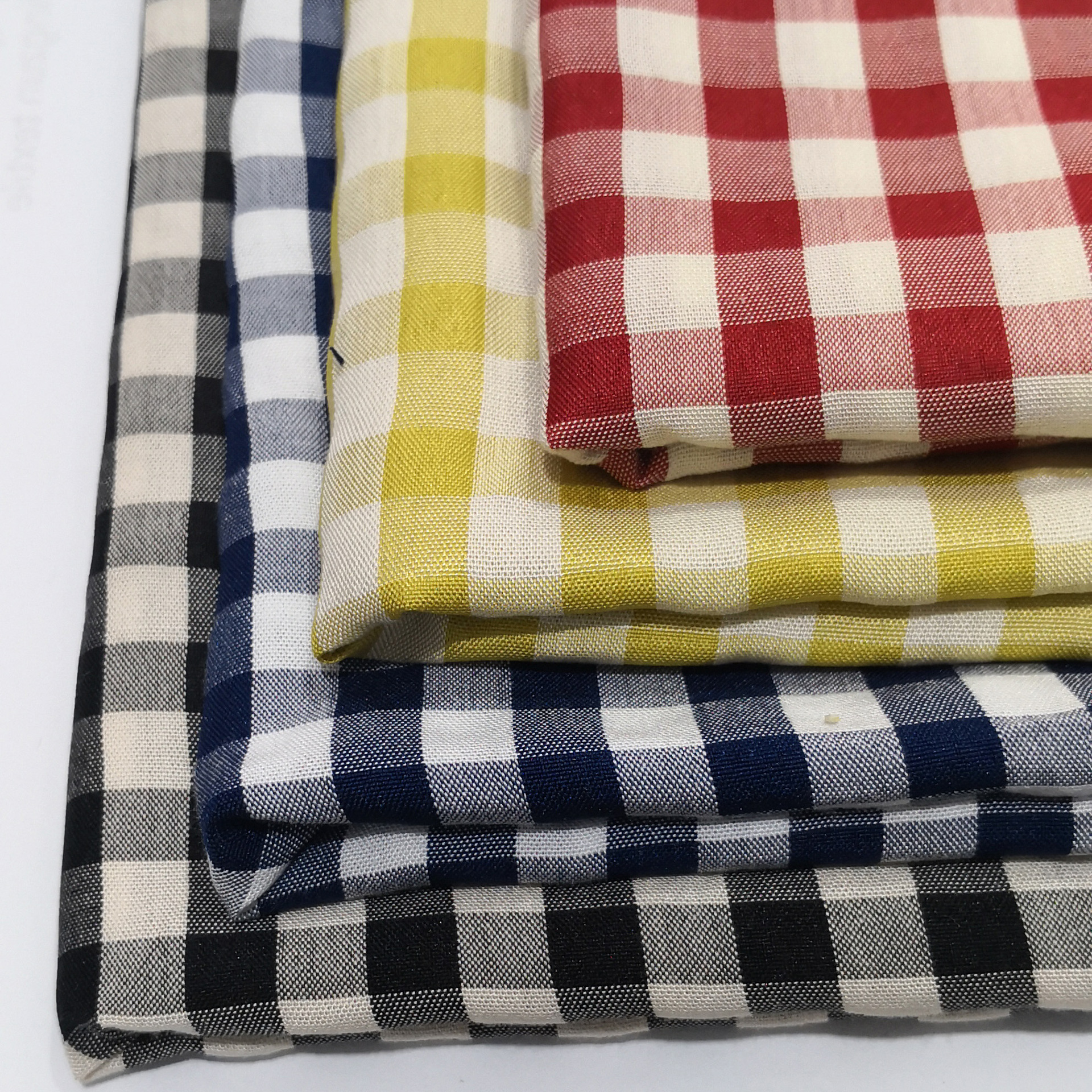 Spot supply women's summer skirt shirt fabric smooth breathable TR viscose rayon white red plaid fabric
