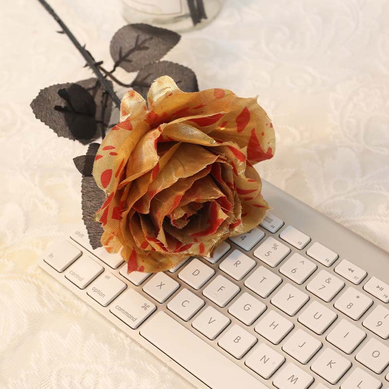 Picture of Artificial rose photography props Flower Gothic style dark red decorative ornaments black platinum rose wedding planning flower arrangement