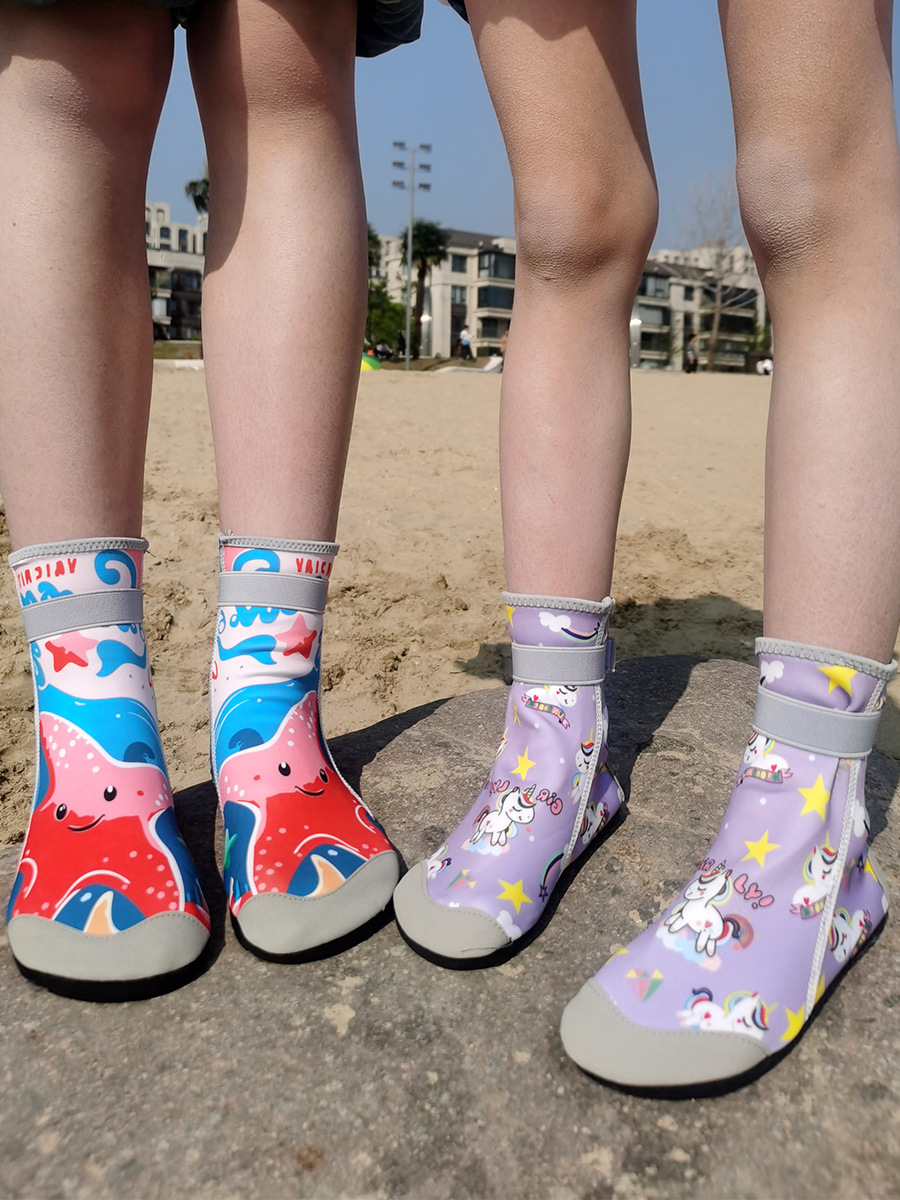 Picture of High-barrel beach socks shoes children's water park swimming snorkeling shoes baby non-slip diving adult sea drifting shoes