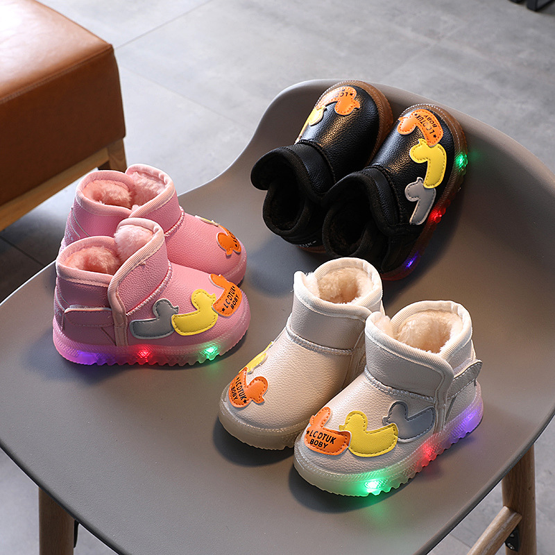 Light up Kidsren's Shoes 1-6 Years Old 3 Boys Snow Boots Girls Velvet Thickeneded Cotton Shoes Baby Toddler Shoes Trendy