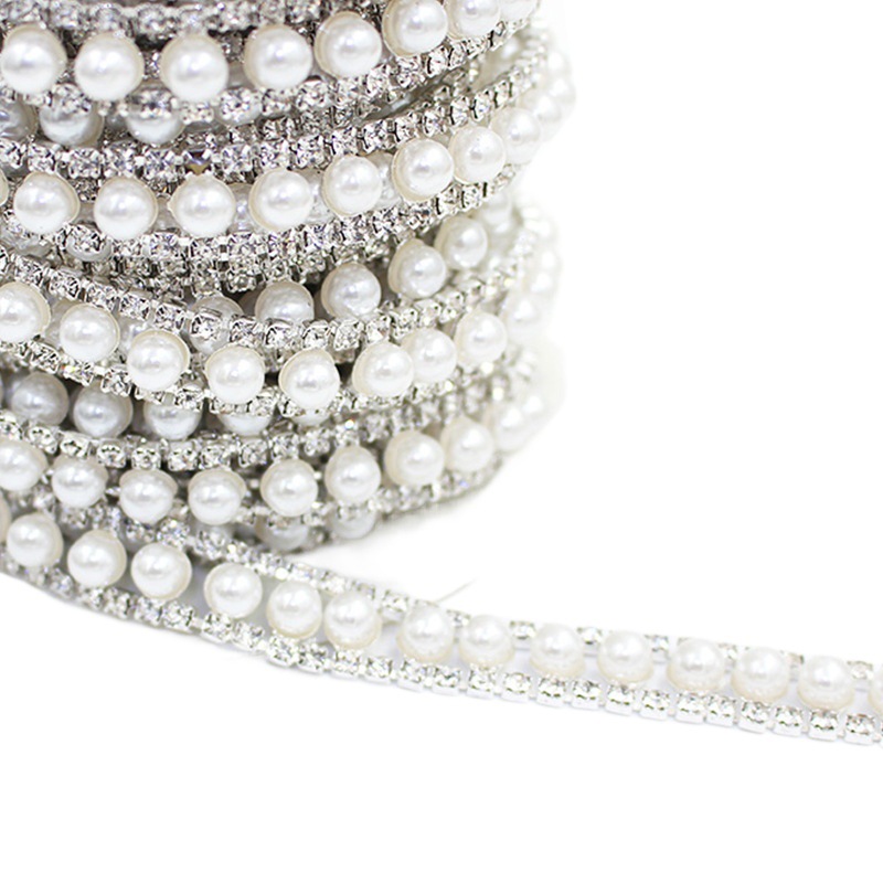 Factory wholesale all kinds of clothing accessories code chain wedding dress DIY accessories decorative pearl rhinestone code chain