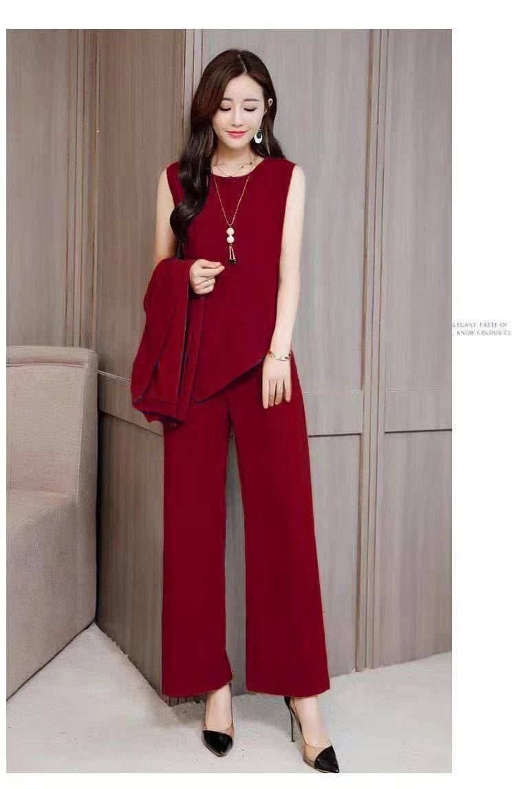 Picture of Suit for Women 2025 Autumn and Winter New Style Fashionable and Wide Wife Slimming Look Fashionable Plus Size Women's Three-Piece Set