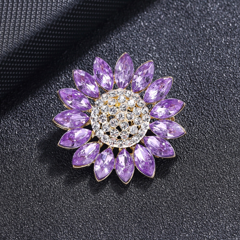 Japanese and Korean Fashion High-end Amethyst Sunflower Alloy Brooch Women's Personalized All-match Fixed Suit Cardigan Accessories