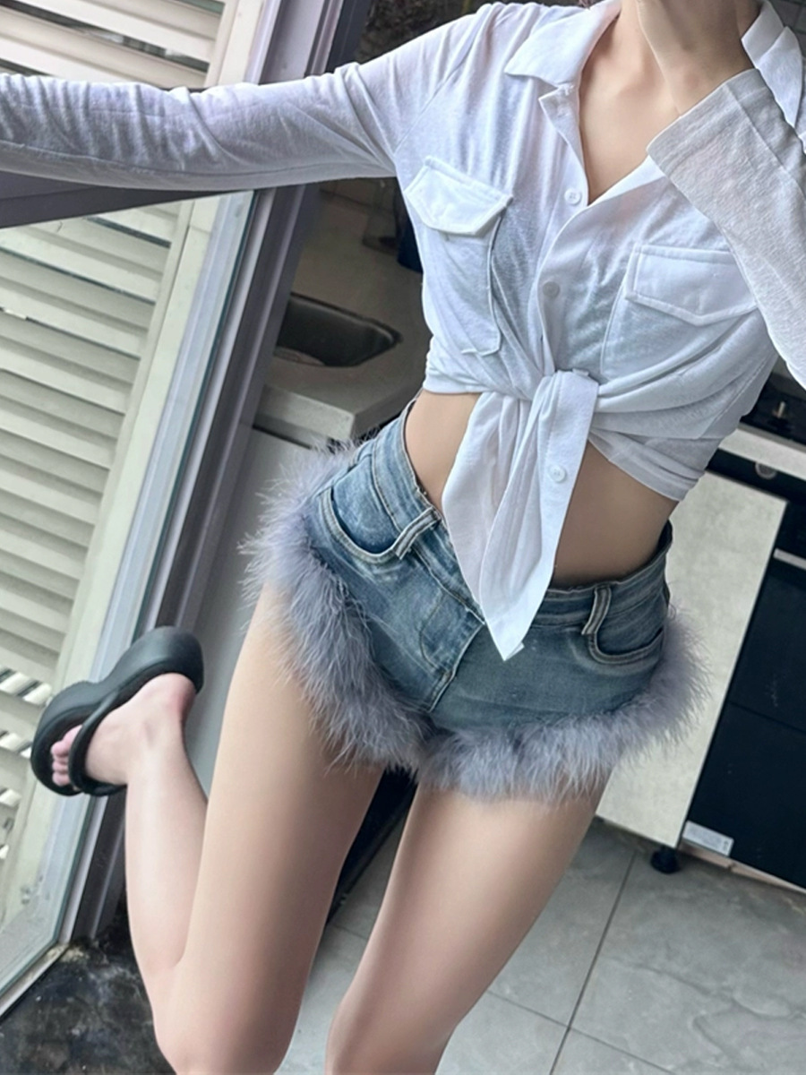 European and American hot girl sexy feather stitching elastic sheath high waist Denim shorts women's summer hip-exposed ultra short hot pants