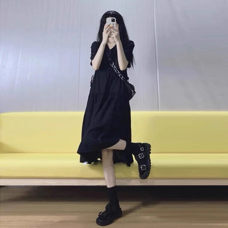 Women's Summer Solid Color Drawstring Niche Design Sense V-Neck Korean Style Gentle Style Temperament Advanced Sense Black dress