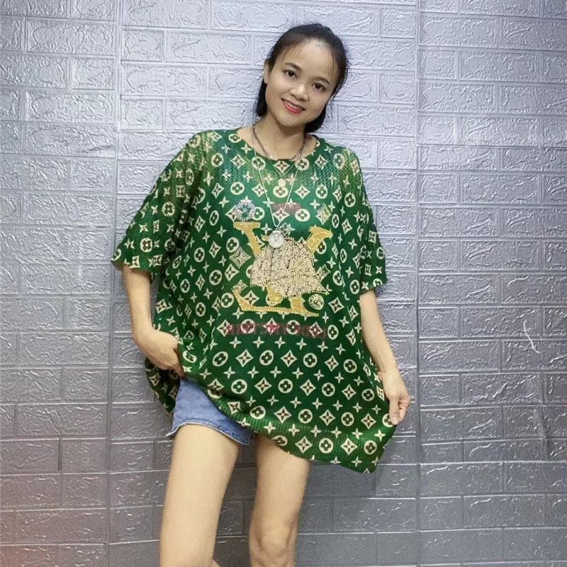 Picture of European Large Edition Hot Drilling Letter Crewneck Knitted T-Shirt Women's Ice Silk Loose Meat Covering Top Mid-length Printed Short Sleeve
