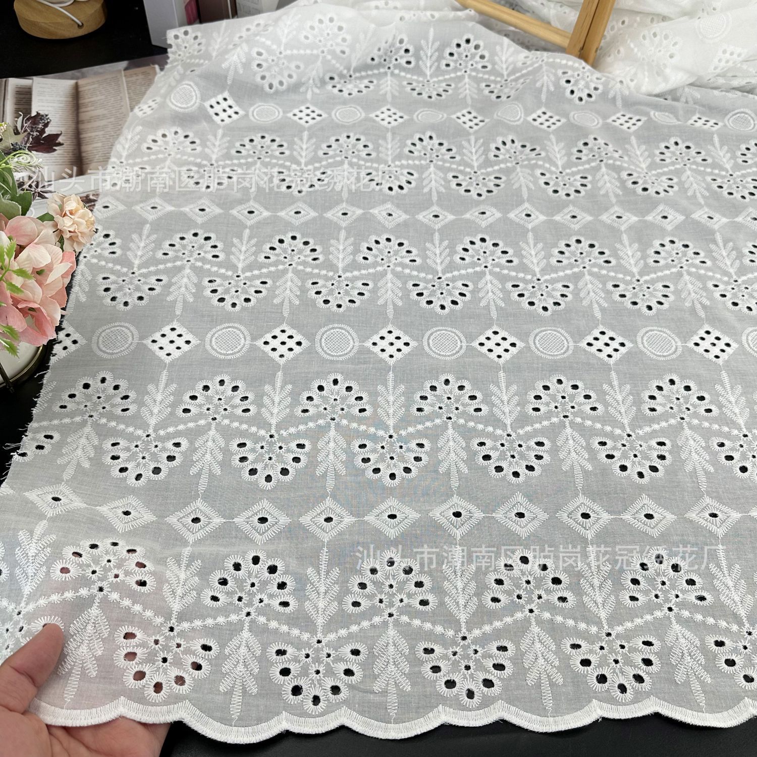 Lace fabric ins summer cotton skirt clothing embroidery fabric DIY women's clothing cotton hollow embroidery fabric