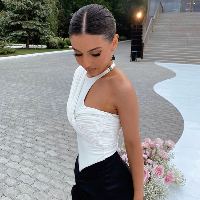 Picture of Amazon Knitted White One-Shoulder Jumpsuit 2024 Spring European and American Clothing Sexy Fashion Casual Tops for Women